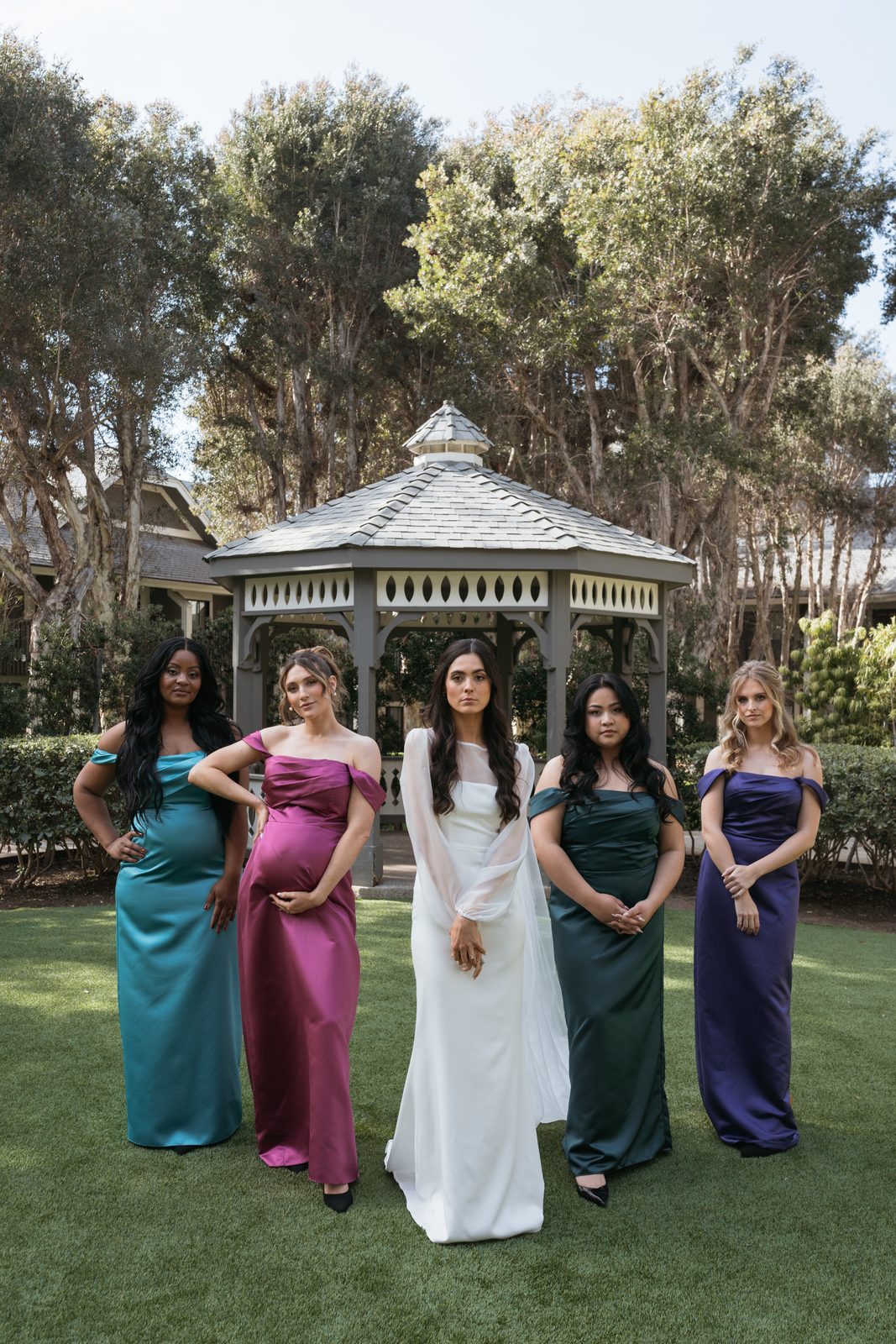 Bridal party getting ready